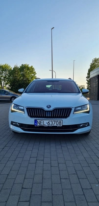Skoda Superb cena 83500 przebieg: 93000, rok produkcji 2017 z Ełk małe 667